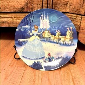 Vintage Knowles/Disney Cinderella 1st In Series Plate 2245A. Plate Stand & BOX!